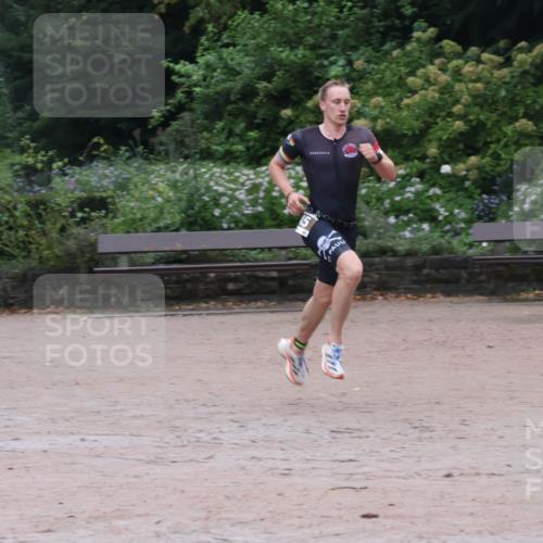 13.09.2026 - Stadtparktriathlon Emre Sener http://msf.ph/oto/10262407 13.09.2026 09:54:48 Laufen 145 meine-sportfotos.de
