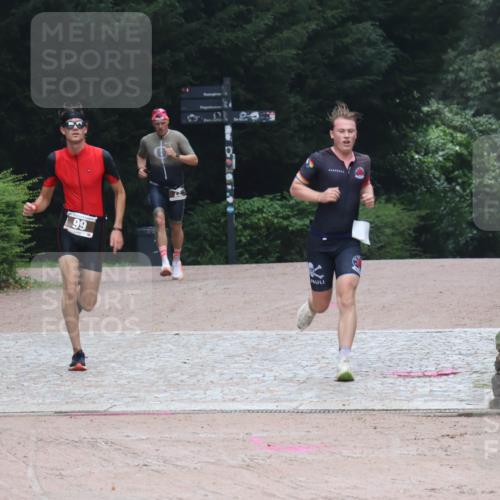 13.09.2026 - Stadtparktriathlon Emre Sener http://msf.ph/oto/10262422 13.09.2026 09:56:55 Laufen 99, 22, 77, 99, 143 meine-sportfotos.de