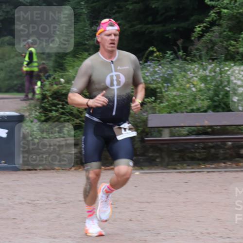 13.09.2026 - Stadtparktriathlon Emre Sener http://msf.ph/oto/10262432 13.09.2026 09:57:04 Laufen 77 meine-sportfotos.de
