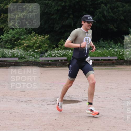 13.09.2026 - Stadtparktriathlon Emre Sener http://msf.ph/oto/10262464 13.09.2026 09:58:22 Laufen 76, 88 meine-sportfotos.de