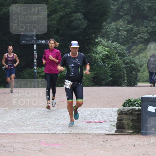 13.09.2026 - Stadtparktriathlon Emre Sener http://msf.ph/oto/10262483 13.09.2026 09:59:02 Laufen 102, 102, 106, 115, 152 meine-sportfotos.de