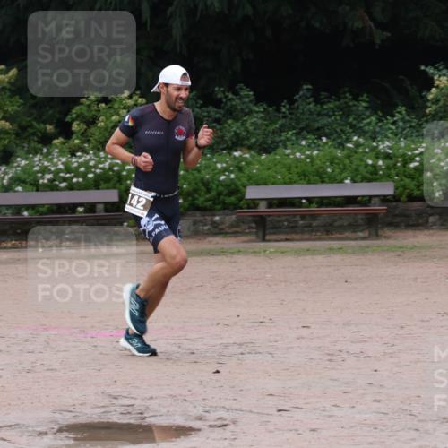 13.09.2026 - Stadtparktriathlon Emre Sener http://msf.ph/oto/10262543 13.09.2026 10:00:17 Laufen 142, 87, 105, 110, 114, 133, 142 meine-sportfotos.de