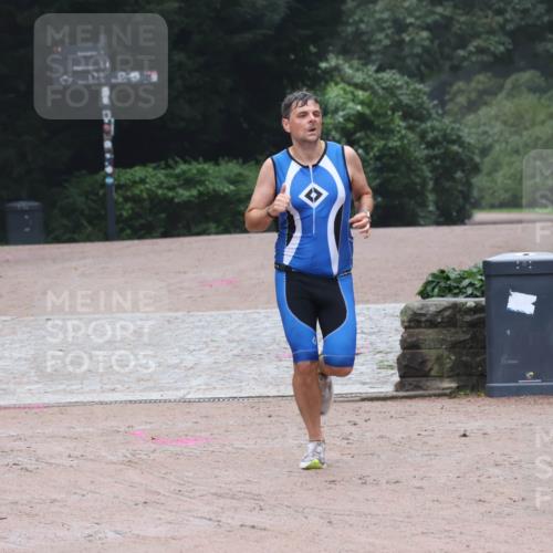 13.09.2026 - Stadtparktriathlon Emre Sener http://msf.ph/oto/10262561 13.09.2026 10:00:34 Laufen 110, 114, 133 meine-sportfotos.de