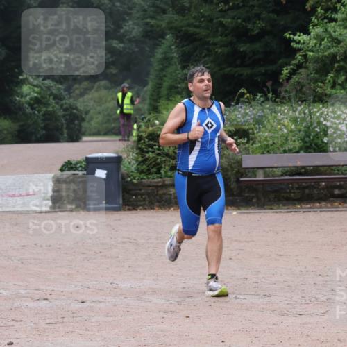 13.09.2026 - Stadtparktriathlon Emre Sener http://msf.ph/oto/10262563 13.09.2026 10:00:36 Laufen 110, 114 meine-sportfotos.de
