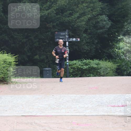 13.09.2026 - Stadtparktriathlon Emre Sener http://msf.ph/oto/10262578 13.09.2026 10:01:14 Laufen 120, 83, 117, 120, 121, 128 meine-sportfotos.de