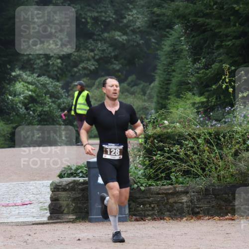 13.09.2026 - Stadtparktriathlon Emre Sener http://msf.ph/oto/10262591 13.09.2026 10:01:27 Laufen 83, 128, 81, 83, 117, 120, 128, 130, 153 meine-sportfotos.de