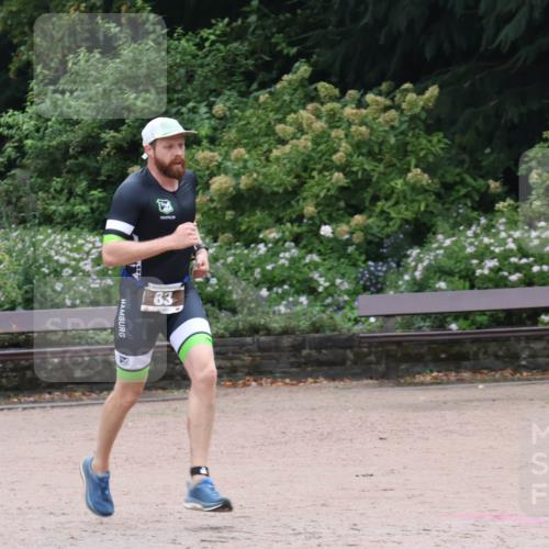 13.09.2026 - Stadtparktriathlon Emre Sener http://msf.ph/oto/10262596 13.09.2026 10:01:30 Laufen 63, 81, 83, 117, 120, 128, 130, 153 meine-sportfotos.de