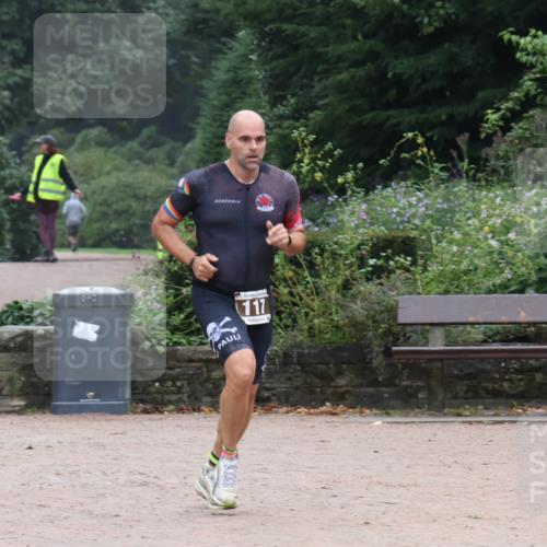 13.09.2026 - Stadtparktriathlon Emre Sener http://msf.ph/oto/10262601 13.09.2026 10:01:34 Laufen 5, 117, 81, 83, 117, 128, 130, 148, 153 meine-sportfotos.de
