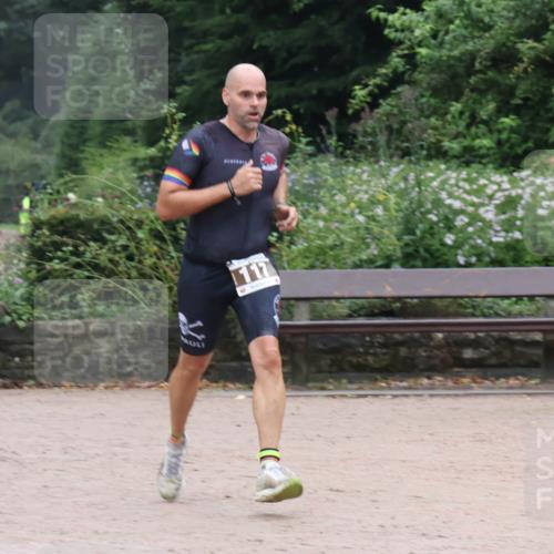 13.09.2026 - Stadtparktriathlon Emre Sener http://msf.ph/oto/10262603 13.09.2026 10:01:34 Laufen 117, 81, 83, 117, 128, 130, 148, 153 meine-sportfotos.de