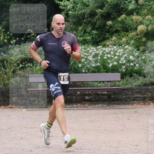 13.09.2026 - Stadtparktriathlon Emre Sener http://msf.ph/oto/10262604 13.09.2026 10:01:35 Laufen 117, 81, 83, 117, 128, 130, 148, 153 meine-sportfotos.de