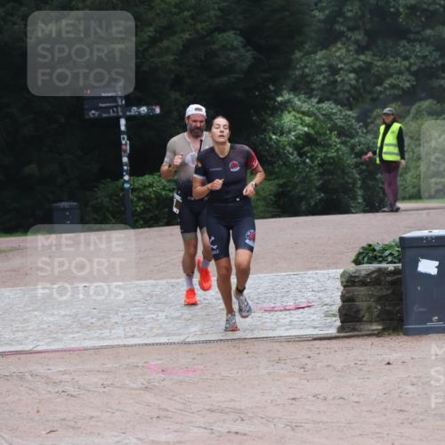 13.09.2026 - Stadtparktriathlon Emre Sener http://msf.ph/oto/10262612 13.09.2026 10:01:41 Laufen 81, 117, 130, 148, 153 meine-sportfotos.de
