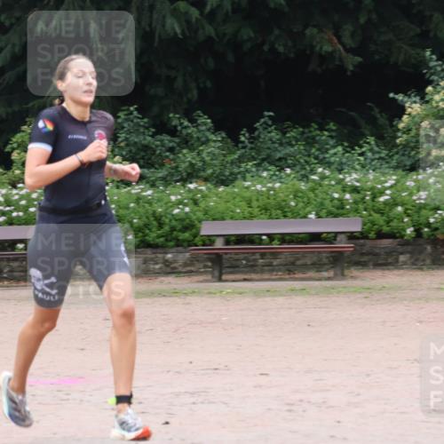 13.09.2026 - Stadtparktriathlon Emre Sener http://msf.ph/oto/10262616 13.09.2026 10:01:45 Laufen 81, 117, 130, 148, 153 meine-sportfotos.de