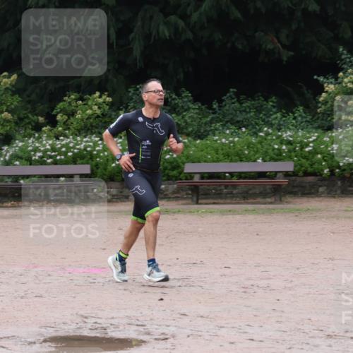13.09.2026 - Stadtparktriathlon Emre Sener http://msf.ph/oto/10262638 13.09.2026 10:02:27 Laufen 101 meine-sportfotos.de