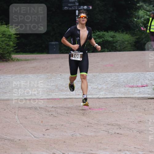13.09.2026 - Stadtparktriathlon Emre Sener http://msf.ph/oto/10262657 13.09.2026 10:03:29 Laufen 108, 104, 108, 112 meine-sportfotos.de