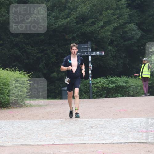 13.09.2026 - Stadtparktriathlon Emre Sener http://msf.ph/oto/10262713 13.09.2026 10:05:00 Laufen 89, 89, 162 meine-sportfotos.de