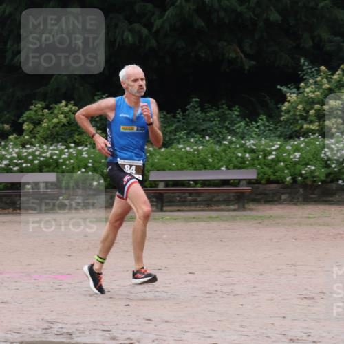 13.09.2026 - Stadtparktriathlon Emre Sener http://msf.ph/oto/10262742 13.09.2026 10:05:37 Laufen 84, 5, 84, 168, 188, 197 meine-sportfotos.de
