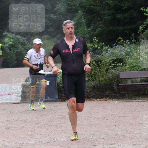 13.09.2026 - Stadtparktriathlon Emre Sener http://msf.ph/oto/10262771 13.09.2026 10:06:04 Laufen 94, 122, 126, 160, 165, 184 meine-sportfotos.de