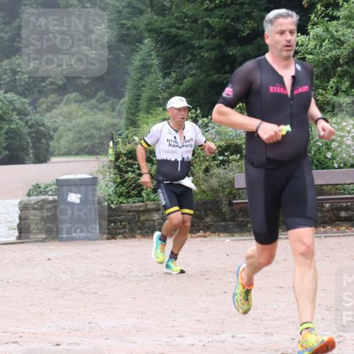 13.09.2026 - Stadtparktriathlon Emre Sener http://msf.ph/oto/10262774 13.09.2026 10:06:05 Laufen 94, 122, 126, 160, 165, 184 meine-sportfotos.de