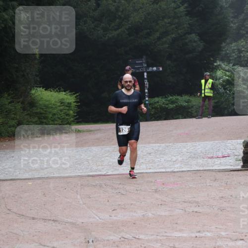 13.09.2026 - Stadtparktriathlon Emre Sener http://msf.ph/oto/10262775 13.09.2026 10:06:06 Laufen 126, 94, 122, 126, 160, 165, 184 meine-sportfotos.de