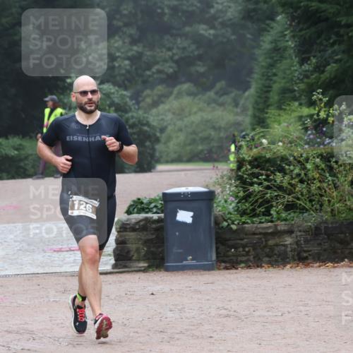 13.09.2026 - Stadtparktriathlon Emre Sener http://msf.ph/oto/10262778 13.09.2026 10:06:08 Laufen 126, 94, 122, 126, 160, 165, 184 meine-sportfotos.de