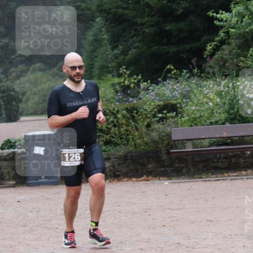 13.09.2026 - Stadtparktriathlon Emre Sener http://msf.ph/oto/10262779 13.09.2026 10:06:09 Laufen 1001, 5, 126, 94, 122, 126, 160, 165, 184 meine-sportfotos.de
