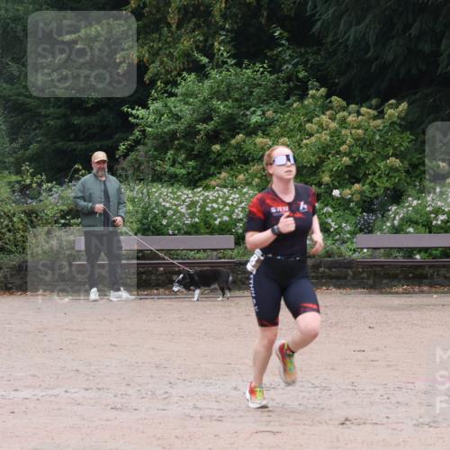 13.09.2026 - Stadtparktriathlon Emre Sener http://msf.ph/oto/10262835 13.09.2026 10:07:26 Laufen 71, 147, 176, 178 meine-sportfotos.de