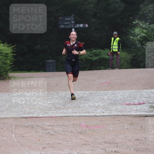 13.09.2026 - Stadtparktriathlon Emre Sener http://msf.ph/oto/10262858 13.09.2026 10:08:45 Laufen 179, 201 meine-sportfotos.de