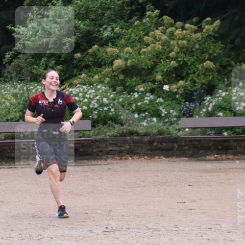 13.09.2026 - Stadtparktriathlon Emre Sener http://msf.ph/oto/10262863 13.09.2026 10:08:49 Laufen 179, 201 meine-sportfotos.de