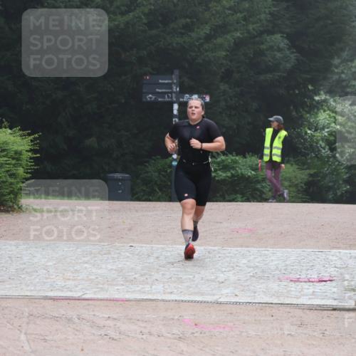 13.09.2026 - Stadtparktriathlon Emre Sener http://msf.ph/oto/10262948 13.09.2026 10:12:07 Laufen 198 meine-sportfotos.de