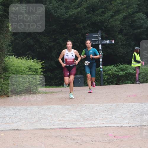 13.09.2026 - Stadtparktriathlon Emre Sener http://msf.ph/oto/10262976 13.09.2026 10:13:26 Laufen 167, 173 meine-sportfotos.de