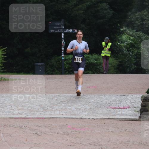 13.09.2026 - Stadtparktriathlon Emre Sener http://msf.ph/oto/10263074 13.09.2026 10:19:40 Laufen 191, 191 meine-sportfotos.de