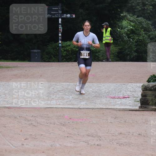 13.09.2026 - Stadtparktriathlon Emre Sener http://msf.ph/oto/10263075 13.09.2026 10:19:41 Laufen 334, 191, 191 meine-sportfotos.de