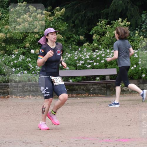 13.09.2026 - Stadtparktriathlon Emre Sener http://msf.ph/oto/10263092 13.09.2026 10:22:26 Laufen 1, 209, 209 meine-sportfotos.de