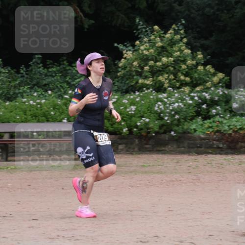 13.09.2026 - Stadtparktriathlon Emre Sener http://msf.ph/oto/10263093 13.09.2026 10:22:28 Laufen 209, 209 meine-sportfotos.de