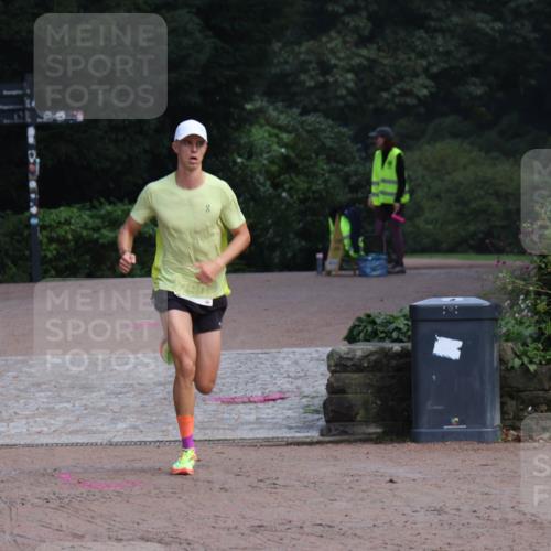 13.09.2026 - Stadtparktriathlon Emre Sener http://msf.ph/oto/10263144 13.09.2026 10:37:13 Laufen 290 meine-sportfotos.de