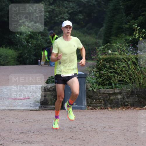 13.09.2026 - Stadtparktriathlon Emre Sener http://msf.ph/oto/10263145 13.09.2026 10:37:14 Laufen 290 meine-sportfotos.de