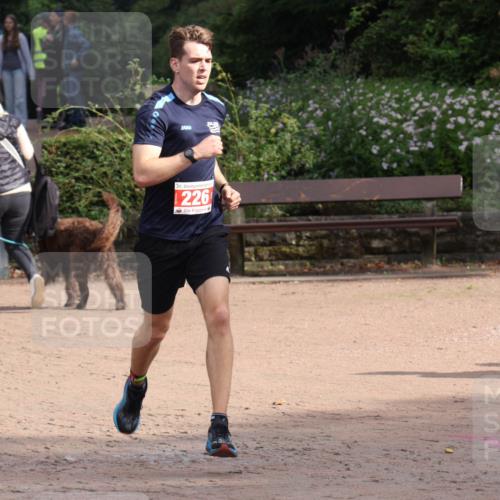 13.09.2026 - Stadtparktriathlon Emre Sener http://msf.ph/oto/10263179 13.09.2026 10:45:52 Laufen 25, 226, 215, 226 meine-sportfotos.de