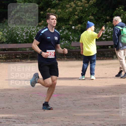 13.09.2026 - Stadtparktriathlon Emre Sener http://msf.ph/oto/10263180 13.09.2026 10:45:53 Laufen 40, 25, 226, 215, 226 meine-sportfotos.de