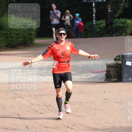 13.09.2026 - Stadtparktriathlon Emre Sener http://msf.ph/oto/10263202 13.09.2026 10:46:57 Laufen 328, 333 meine-sportfotos.de