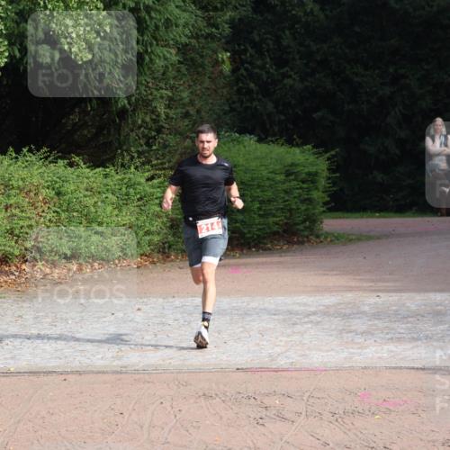 13.09.2026 - Stadtparktriathlon Emre Sener http://msf.ph/oto/10263244 13.09.2026 10:49:30 Laufen 214, 214 meine-sportfotos.de