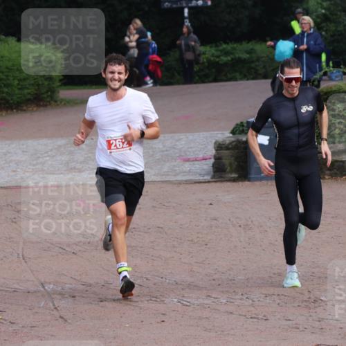 13.09.2026 - Stadtparktriathlon Emre Sener http://msf.ph/oto/10263262 13.09.2026 10:50:05 Laufen 25, 262, 262 meine-sportfotos.de