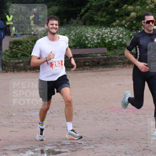 13.09.2026 - Stadtparktriathlon Emre Sener http://msf.ph/oto/10263264 13.09.2026 10:50:07 Laufen 262, 262 meine-sportfotos.de