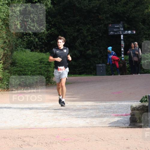 13.09.2026 - Stadtparktriathlon Emre Sener http://msf.ph/oto/10263289 13.09.2026 10:51:14 Laufen 232, 232 meine-sportfotos.de