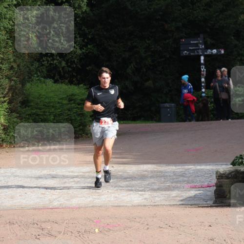 13.09.2026 - Stadtparktriathlon Emre Sener http://msf.ph/oto/10263291 13.09.2026 10:51:15 Laufen 23, 232 meine-sportfotos.de
