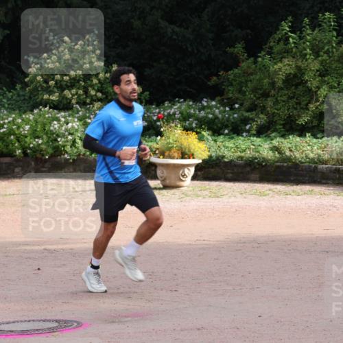 13.09.2026 - Stadtparktriathlon Emre Sener http://msf.ph/oto/10263308 13.09.2026 10:51:47 Laufen 311, 339 meine-sportfotos.de