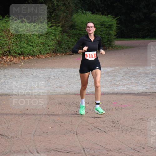 13.09.2026 - Stadtparktriathlon Emre Sener http://msf.ph/oto/10263312 13.09.2026 10:52:01 Laufen 311, 311 meine-sportfotos.de