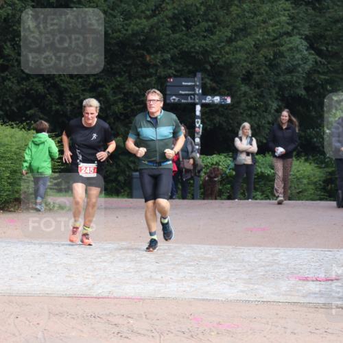 13.09.2026 - Stadtparktriathlon Emre Sener http://msf.ph/oto/10263331 13.09.2026 10:53:40 Laufen 245, 245 meine-sportfotos.de