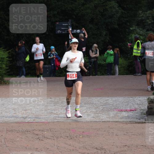 13.09.2026 - Stadtparktriathlon Emre Sener http://msf.ph/oto/10263358 13.09.2026 10:55:03 Laufen 300, 314, 230, 216, 217, 228, 287, 300, 314 meine-sportfotos.de