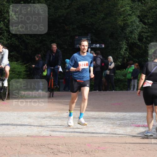 13.09.2026 - Stadtparktriathlon Emre Sener http://msf.ph/oto/10263379 13.09.2026 10:55:34 Laufen 321, 321 meine-sportfotos.de