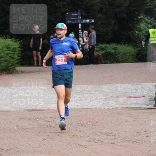 13.09.2026 - Stadtparktriathlon Emre Sener http://msf.ph/oto/10263426 13.09.2026 10:58:36 Laufen 5, 237, 210, 237 meine-sportfotos.de